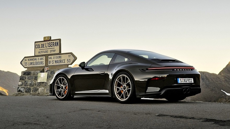 Porsche 911 GT3 Bergsport: спецверсия на «механике» для штурма альпийских серпантинов
